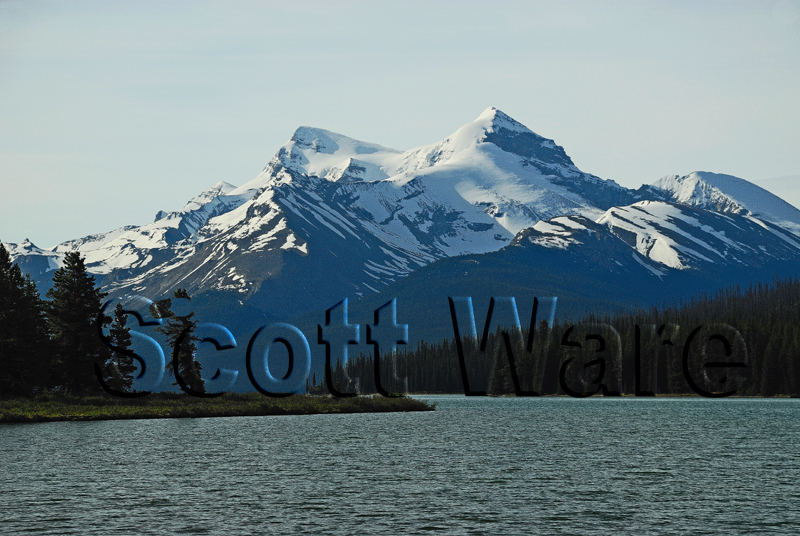 Maligne Lake