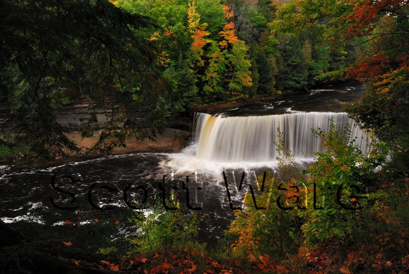 The Upper Falls on the way to the Observation Deck