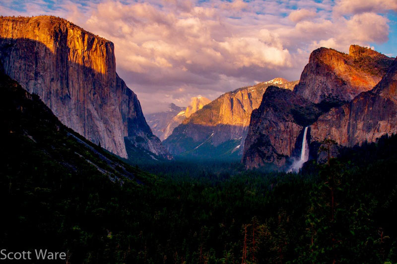 Tunnel View